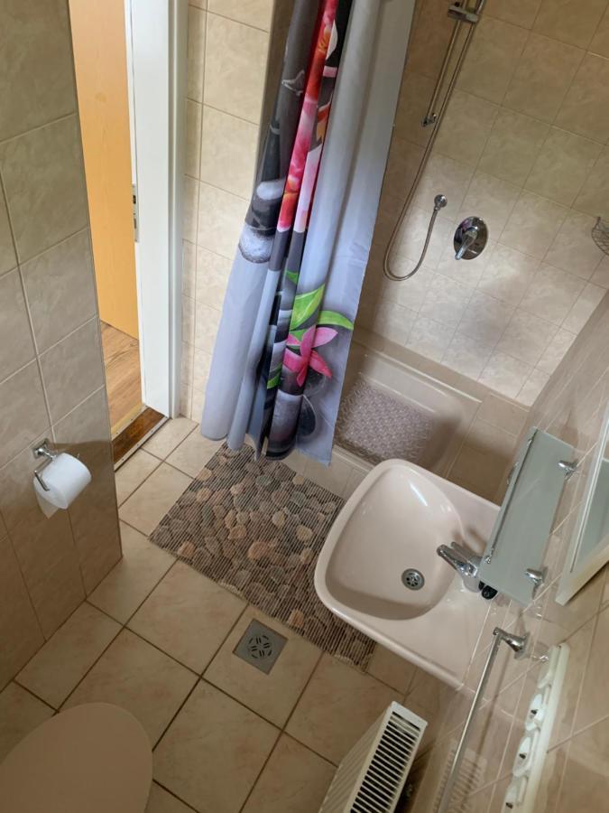 Zsuzsa Apartman Hajdúszoboszló Eksteriør bilde