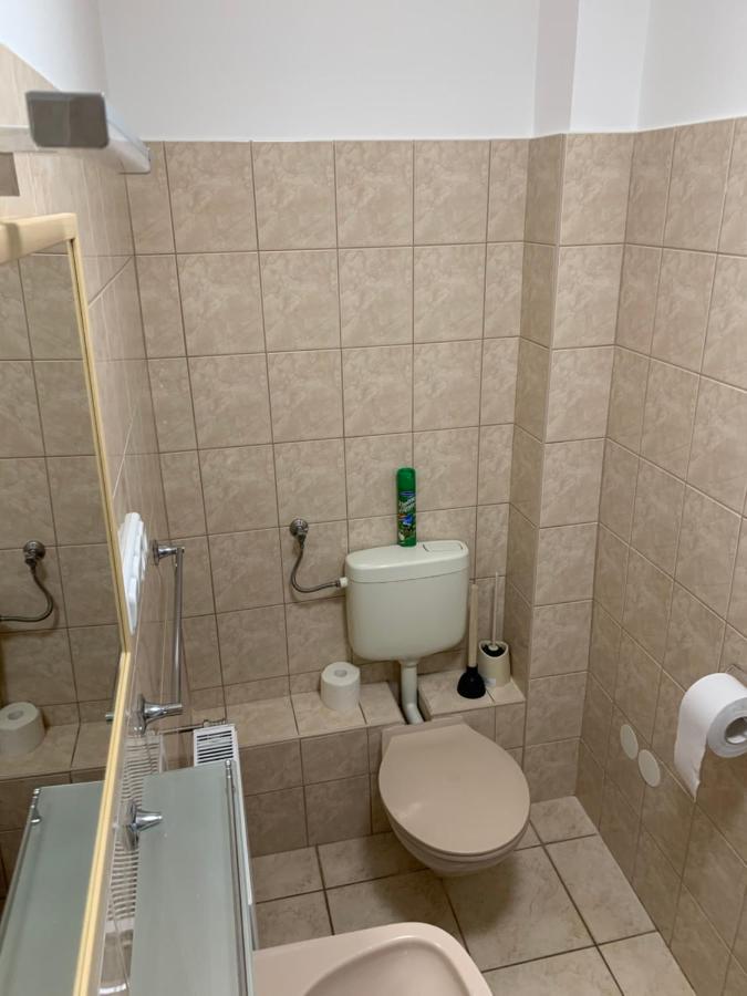Zsuzsa Apartman Hajdúszoboszló Eksteriør bilde